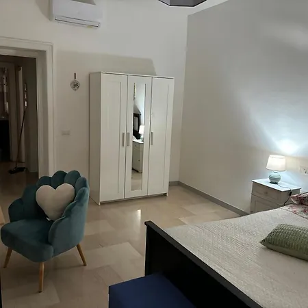Di Dora Lt Lejlighed